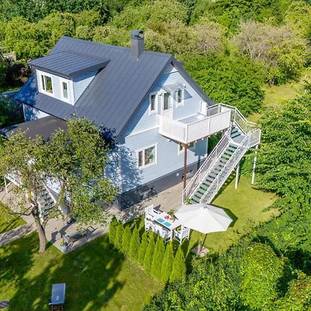 3 Bedroom Family With Huge Garden & Free Parking Σπίτι διακοπών *