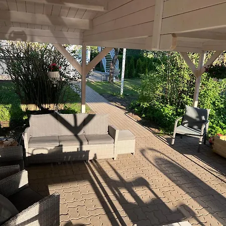 3 Bedroom Family With Huge Garden & Free Parking Σπίτι διακοπών *