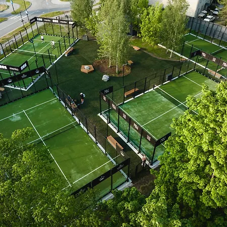 Σπίτι διακοπών 3 Bedroom Family With Huge Garden & Free Parking